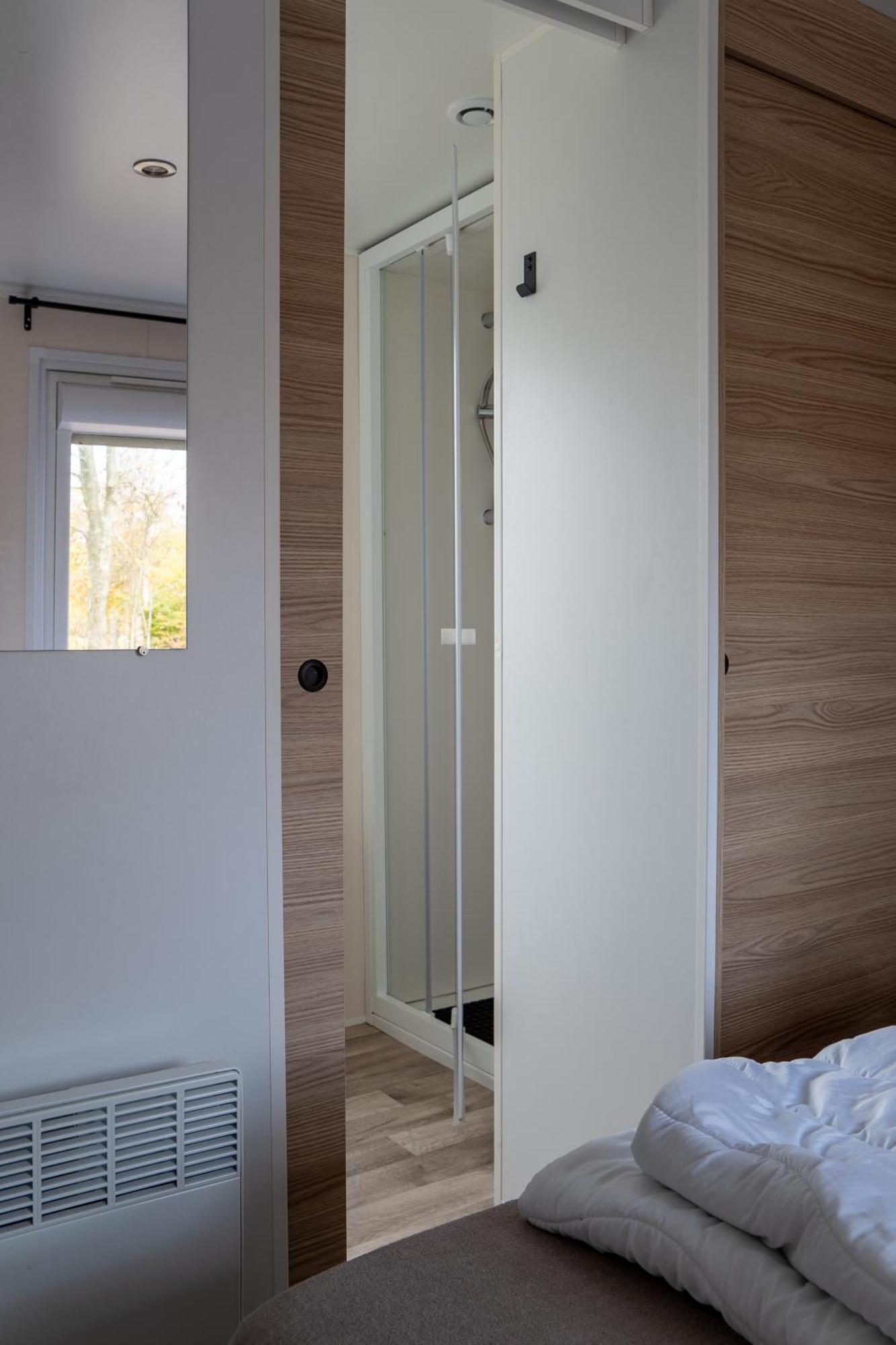 Chalet Trigano 1-6 Pers- 3 Slaapk- 2 Badk- Berging- Inchecken Al Vanaf 13 Uur Lauwersoog Exterior photo